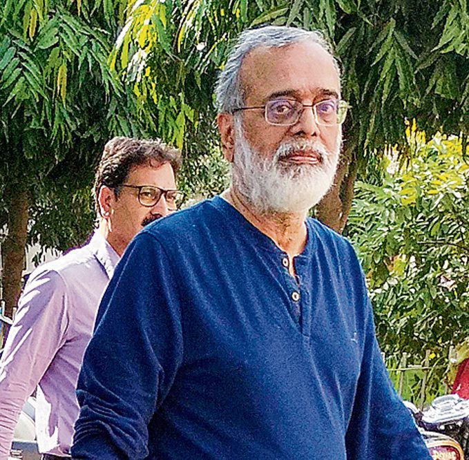 NewsClick founder Prabir Purkayastha, its HR head Amit Chakravarty move Supreme Court against arrest and remand