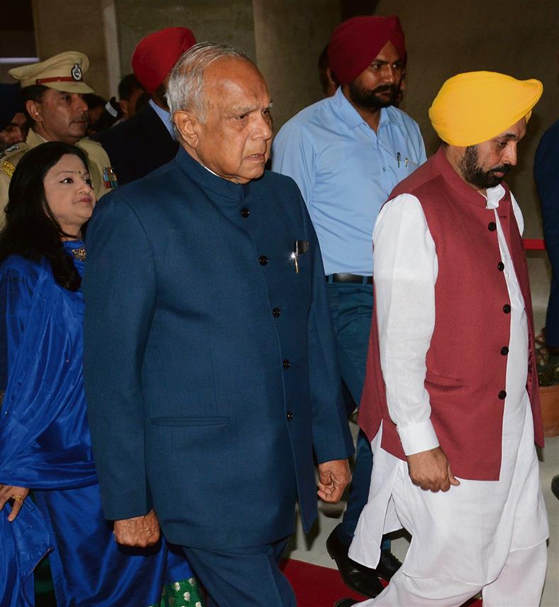 Punjab Governor calls Assembly session illegal, withholds approval to 3 Bills