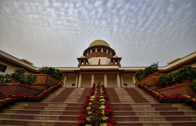 INDIA Supreme Court seeks reply of Centre, Kerala governor’s office on state govt’s plea alleging delay in granting assent to bills Supreme Court seeks reply of Centre, Kerala governor’s office on state govt’s plea alleging delay in granting assent to bills