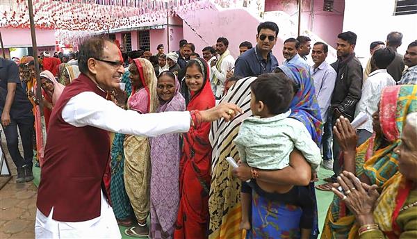 Madhya Pradesh, Chhattisgarh Assembly election LIVE Updates: Polling on for 230 seats of MP